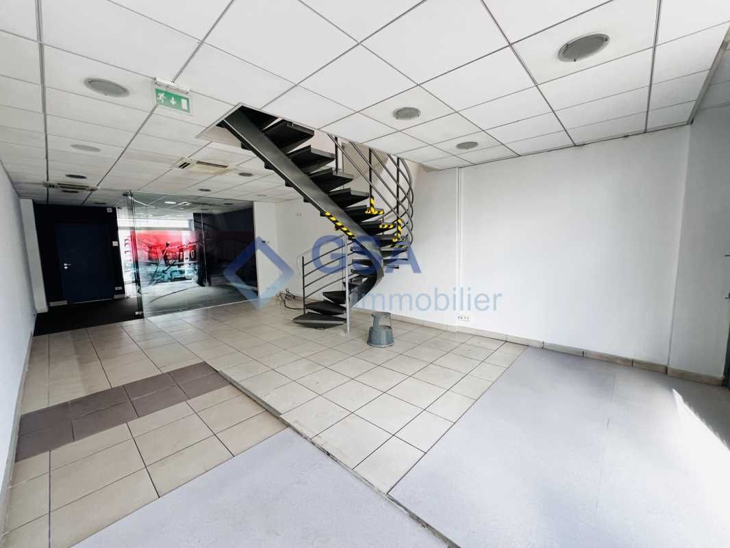 GSA IMMOBILIER vous propose à location idéalement