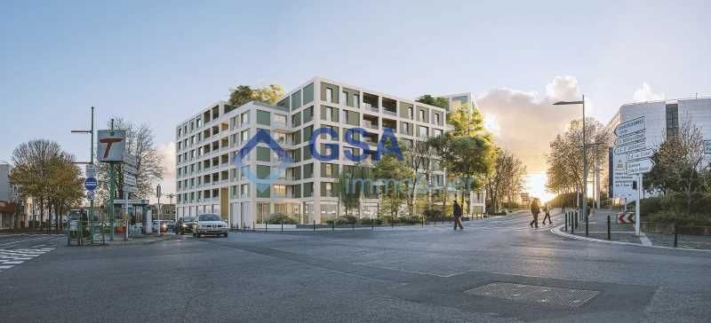 Au sein du quartier du Canal à proximité de l'A6 