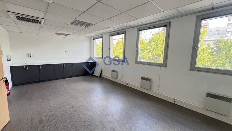 GSA IMMOBILIER, vous propose des bureaux à louer 