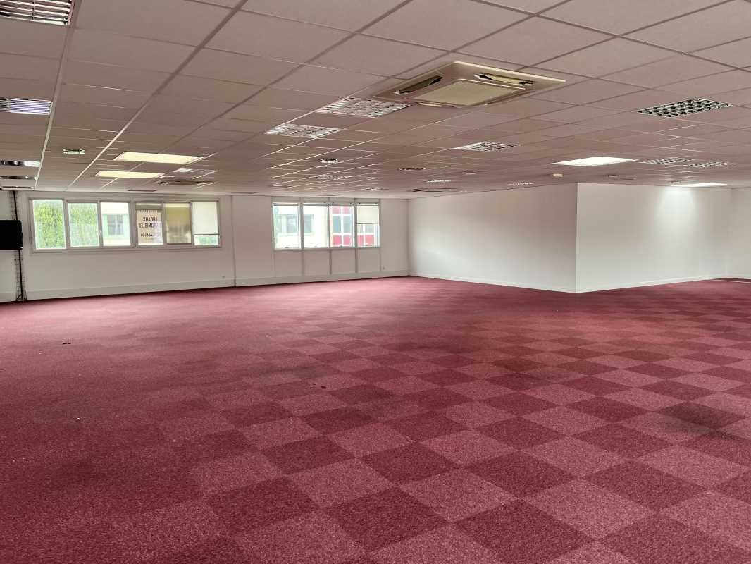 Cushman & Wakefield Rennes vous propose 564,60m² 