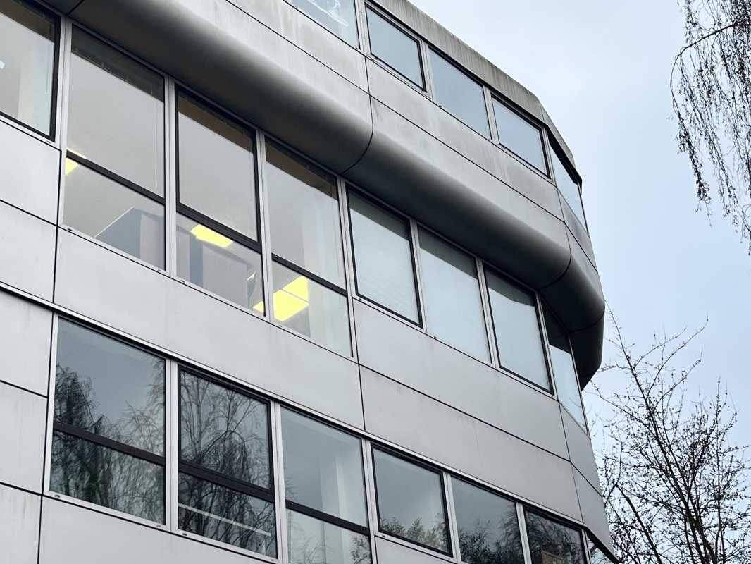 Bureaux de 160 m² à Vendre à CESSON SEVIGNE