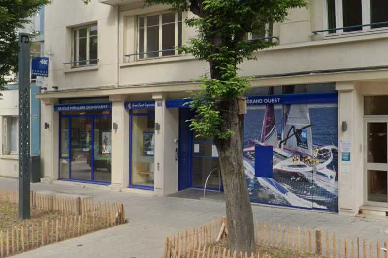 Découvrez ce local spacieux et lumineux, d'une su