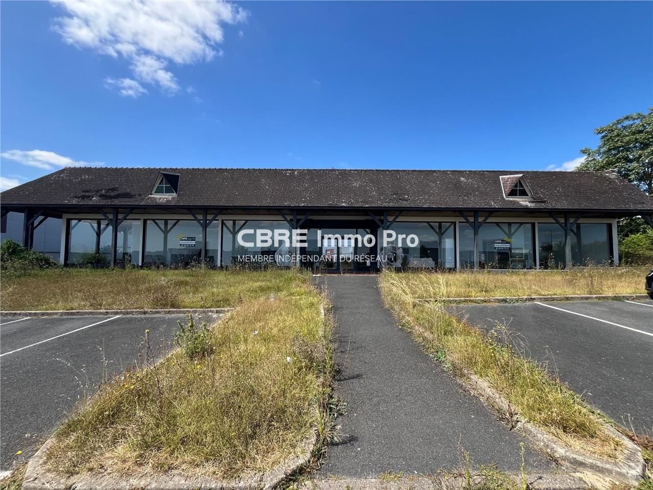 Votre Commerce de Prédilection dans une Zone Reta