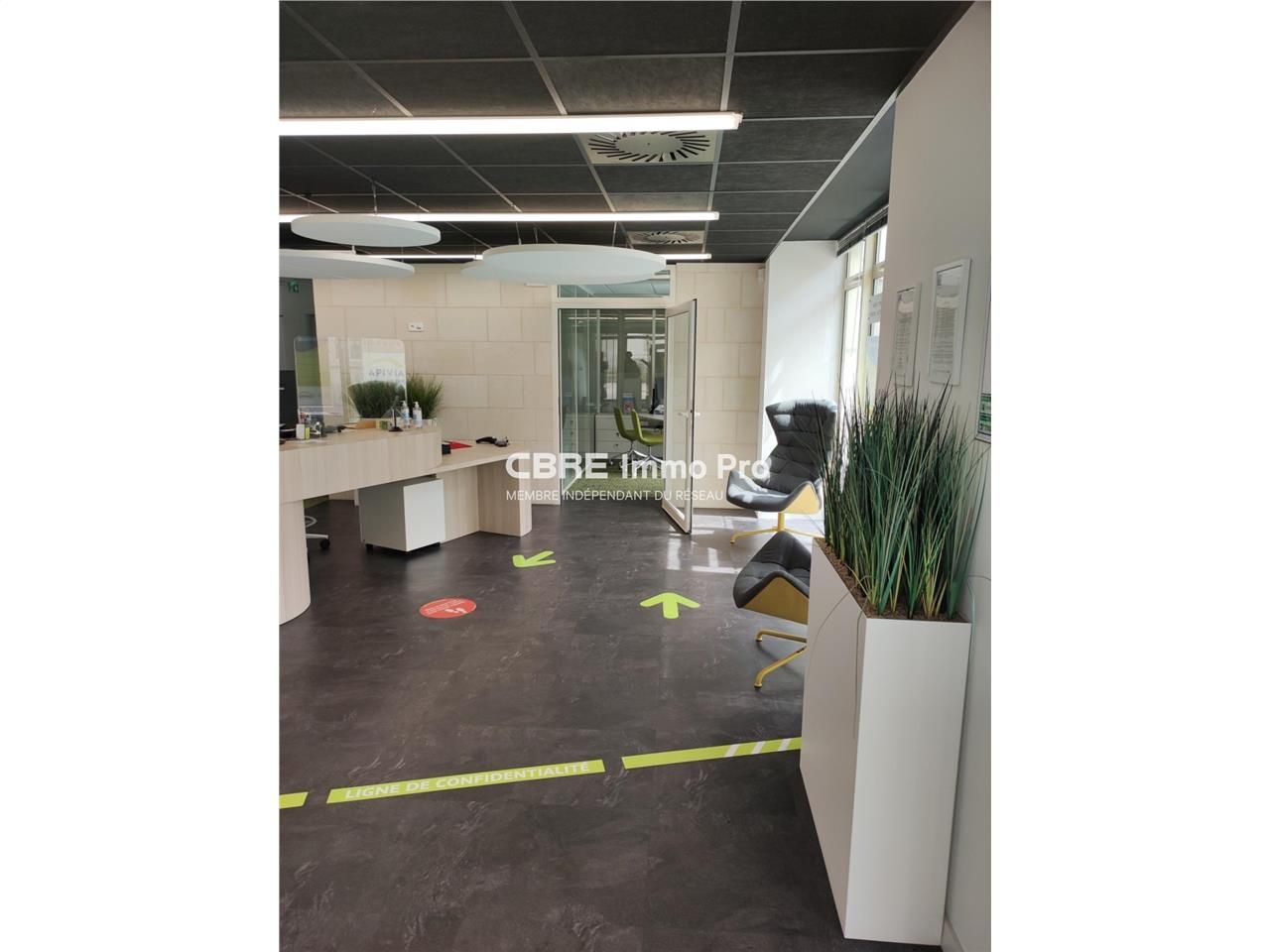 Ensemble immobilier de bureaux à vendre à Niort, 