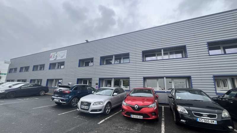 Au coeur de la Zone d'Activités d'Ingré / Saint J