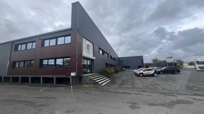 Accroche Au coeur de la Zone d'Activités d'Ingré 