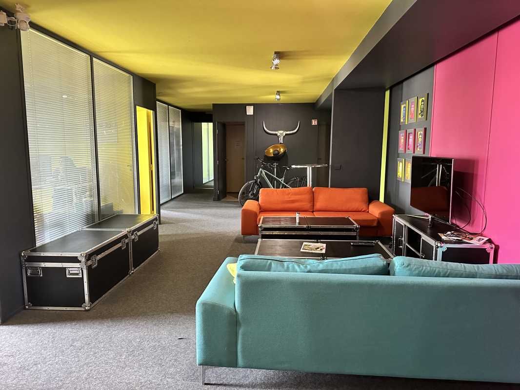 Découvrez ces bureaux idéalement situés à l'ouest