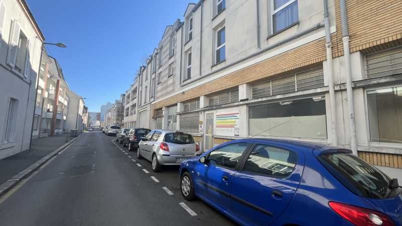 A proximité du Centre ville d'Orléans et de la Ga