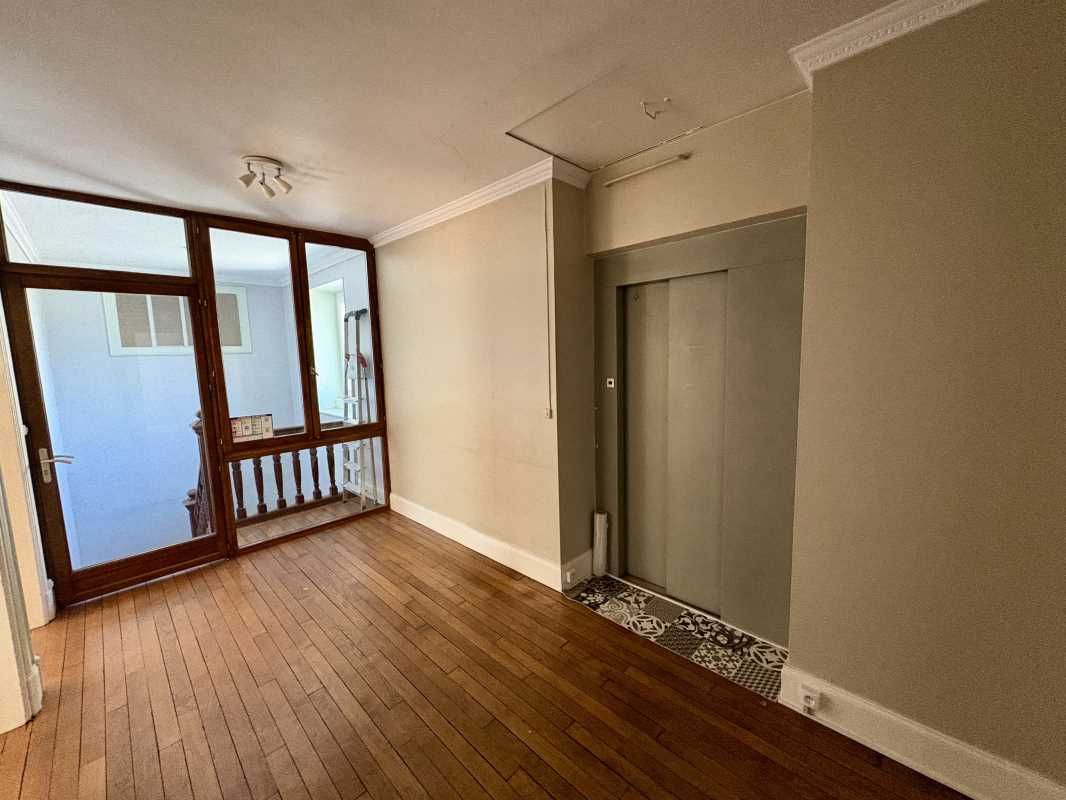 Au coeur d'Orléans, à proximité des parkings, des