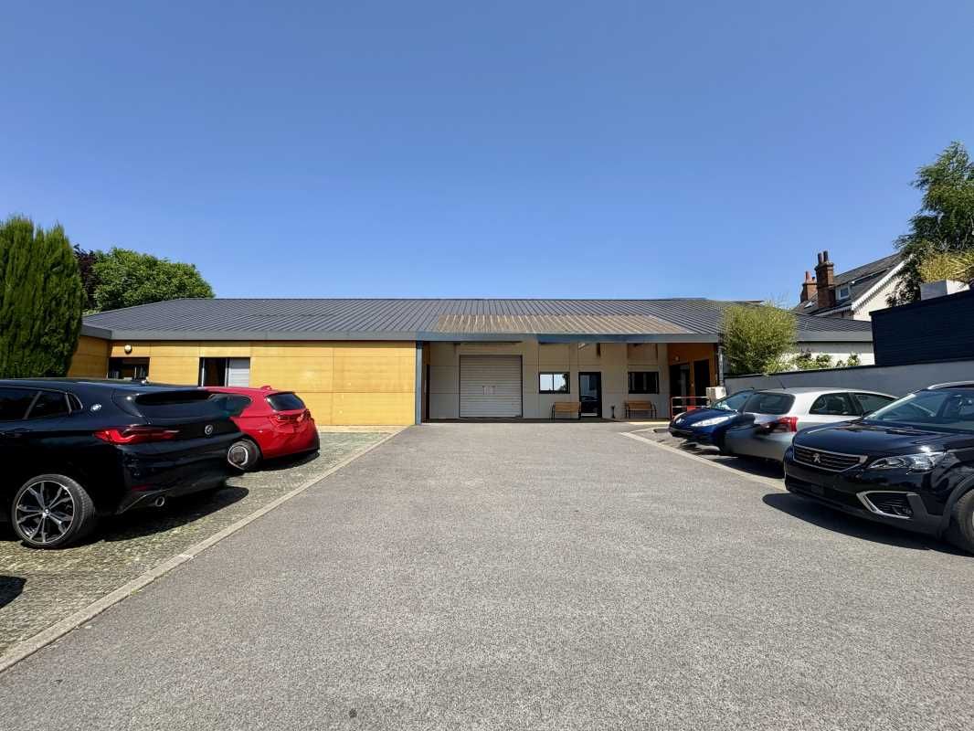 Au sud d'Orléans, à proximité immédiate de la RD2