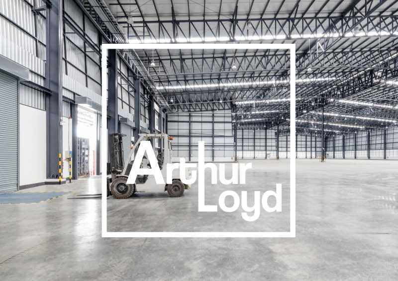 Site clos.  Activités : bardage double peau, isol