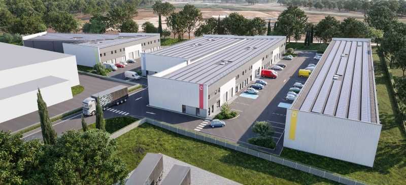 Dans un parc d'activités neufs à Fay-aux-Loges, 5