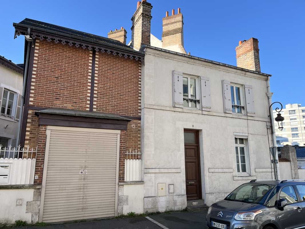 Arthur Loyd Orléans vous propose à la location un