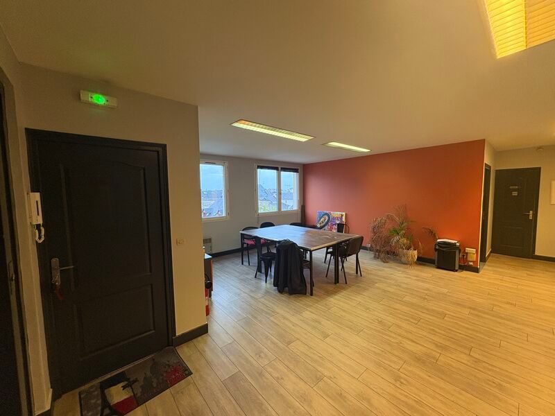 Arthur Loyd Olréans vous propose à la location de