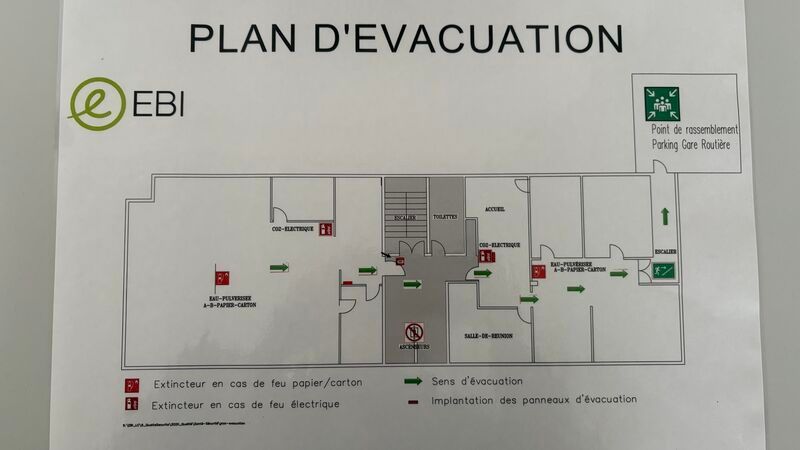 Vente bureaux 348 m² non divisibles
