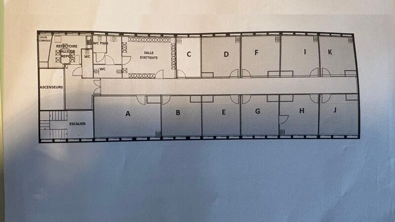 Location bureaux 261 m² non divisibles