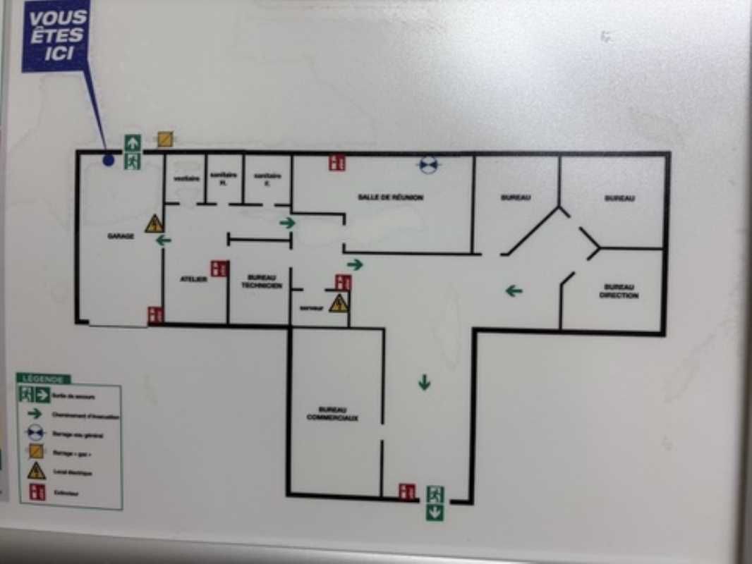 Location bureaux 250 m² non divisibles