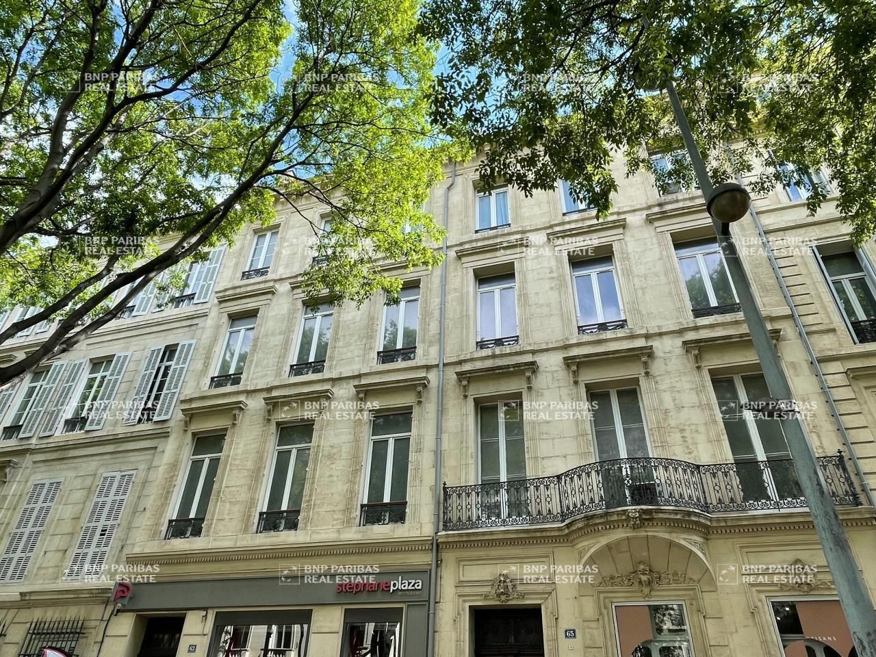 Location Bureaux 310 m² non divisibles 13006 Marseille