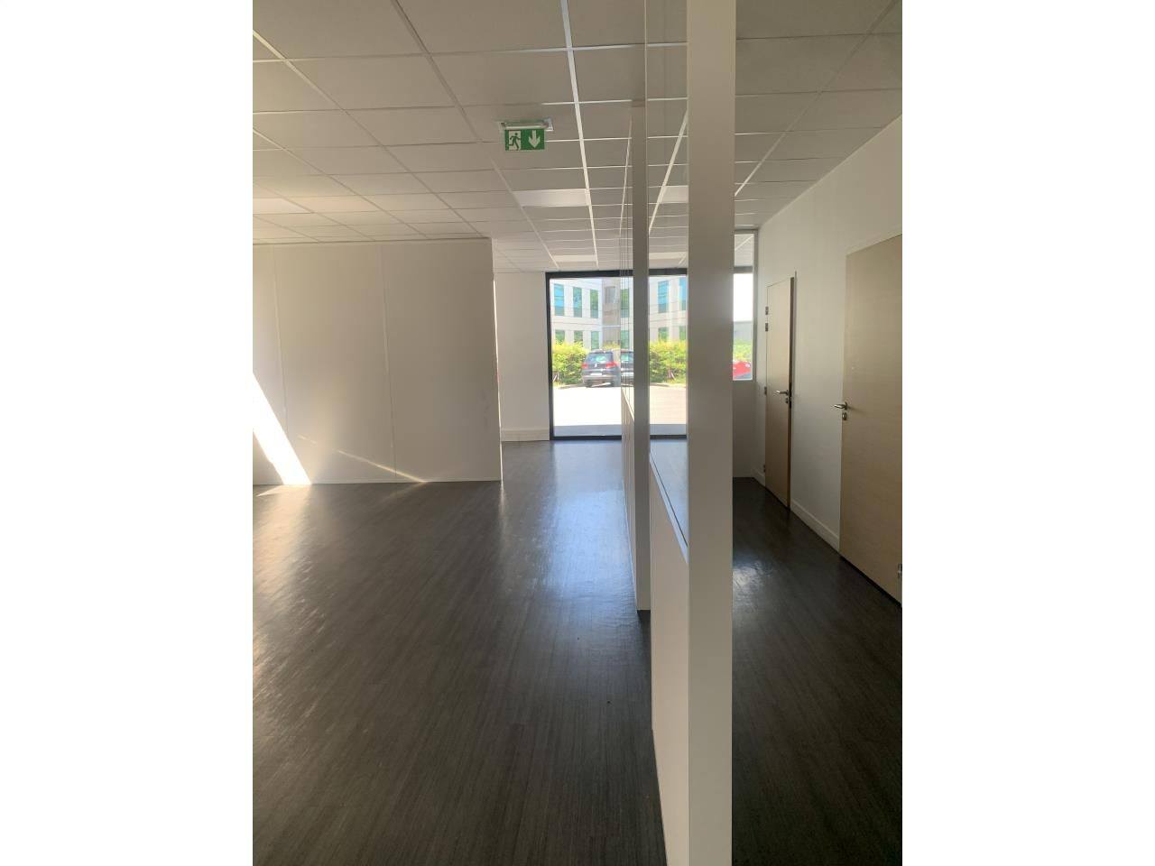 2300 m² pour ce bureaux en location à Saint denis