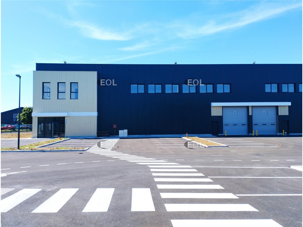 Location Local d'activités 7556 m² divisibles à partir de 974 m²