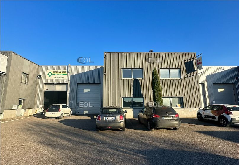 Location Local d'activités 258 m² non divisibles