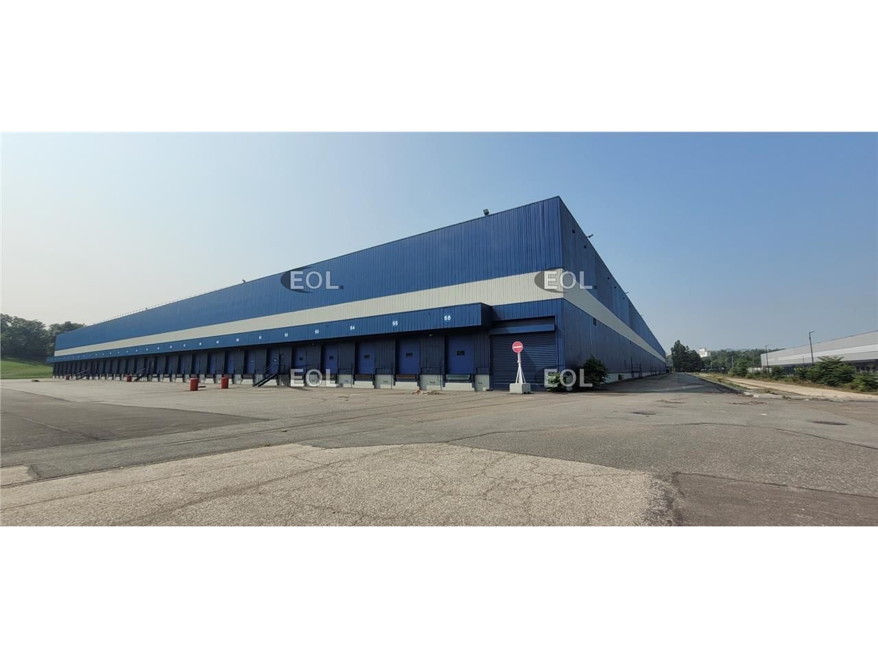 entrepôt traversant Saint Etienne