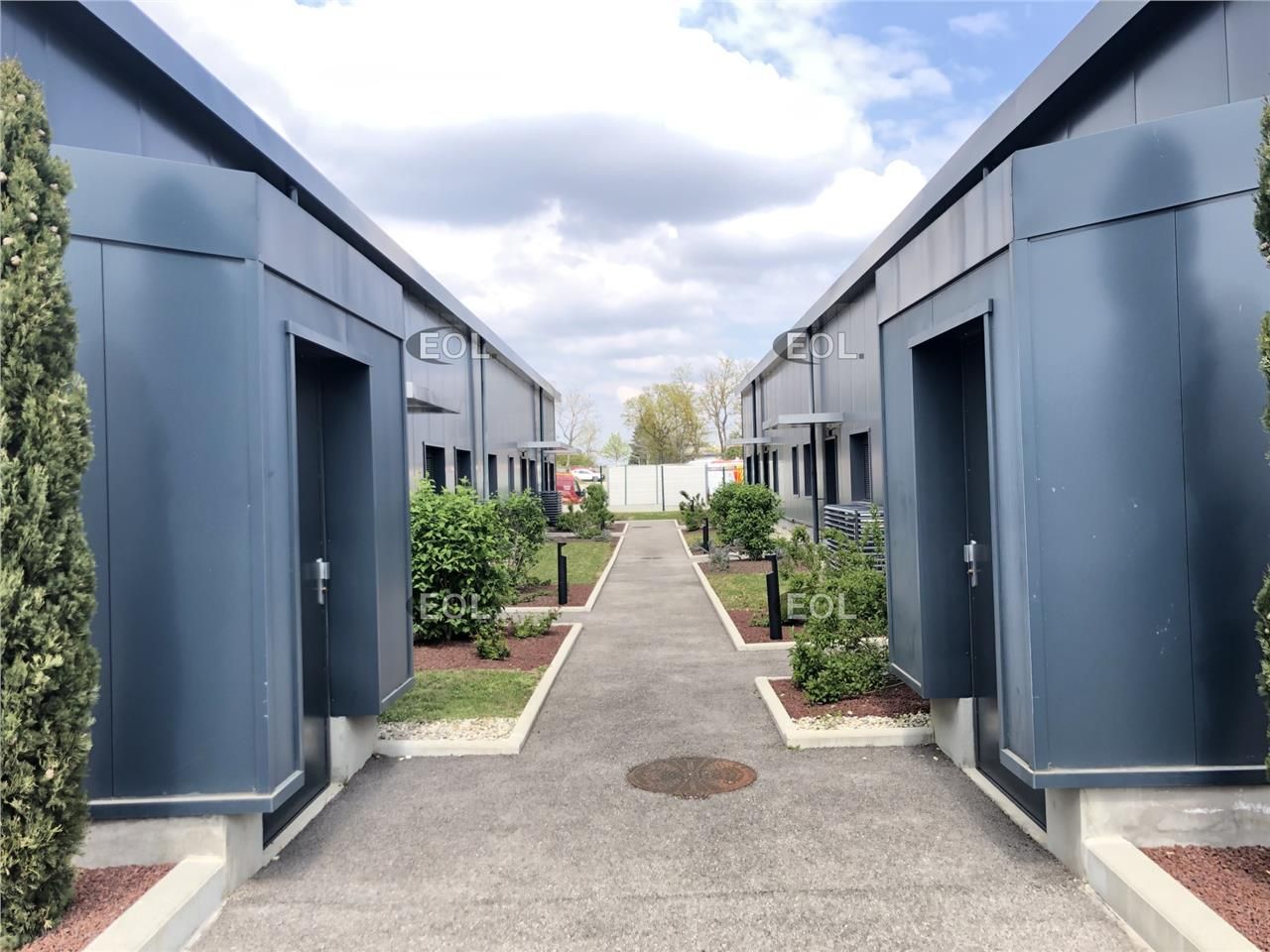 Location Local d'activités 191 m² non divisibles