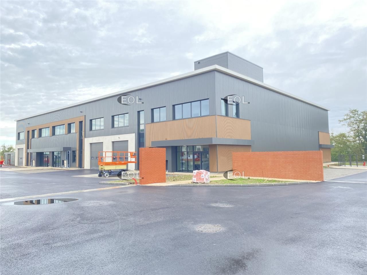 Location Local d'activités 490 m² non divisibles