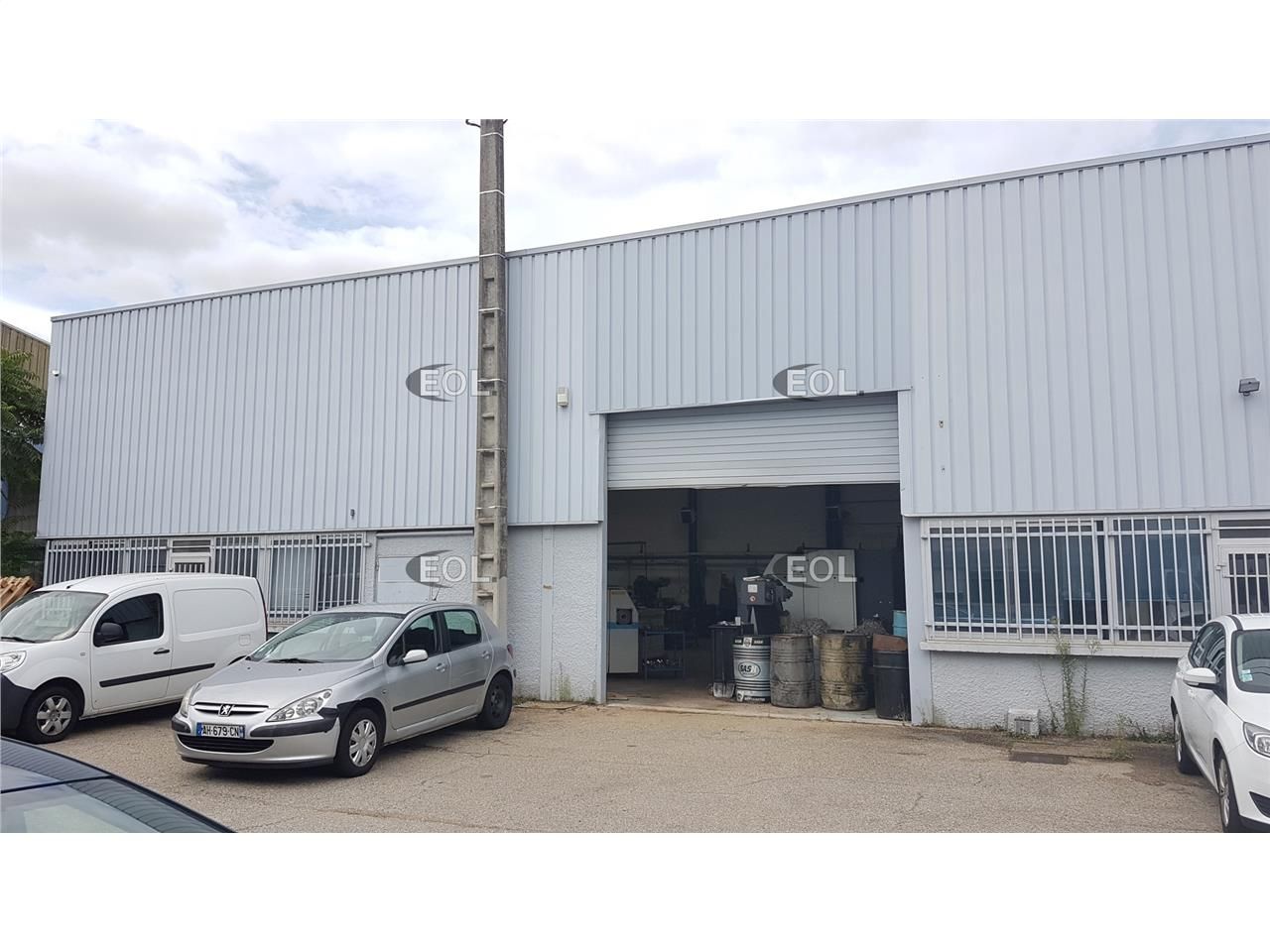 Location Local d'activités 520 m² non divisibles