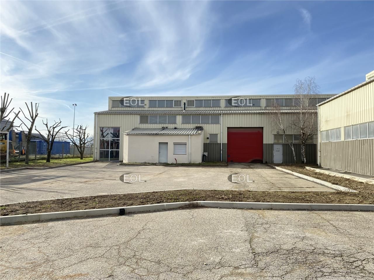 Batiment indépendant à louer Mornant