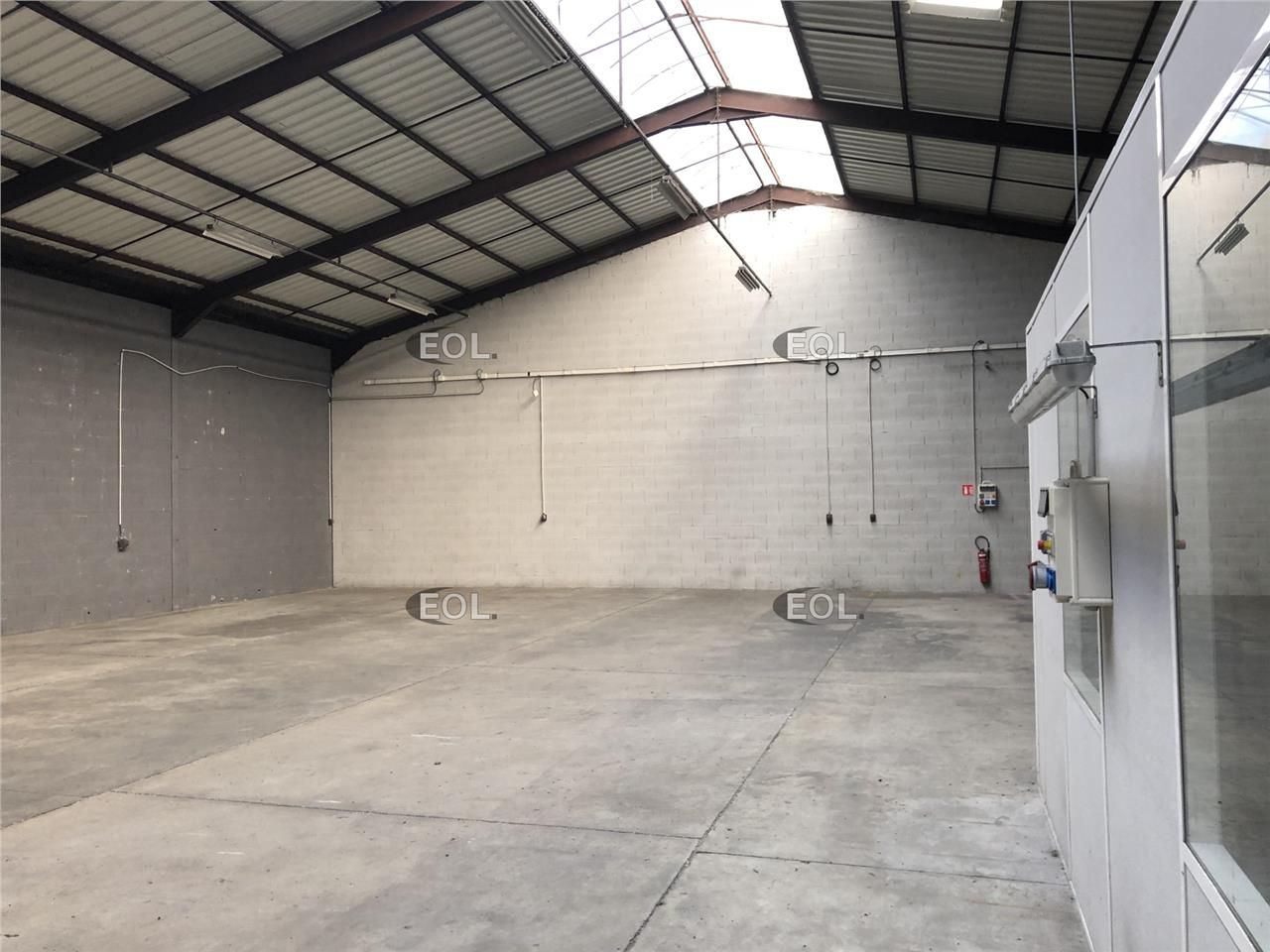 Local d'activités à louer