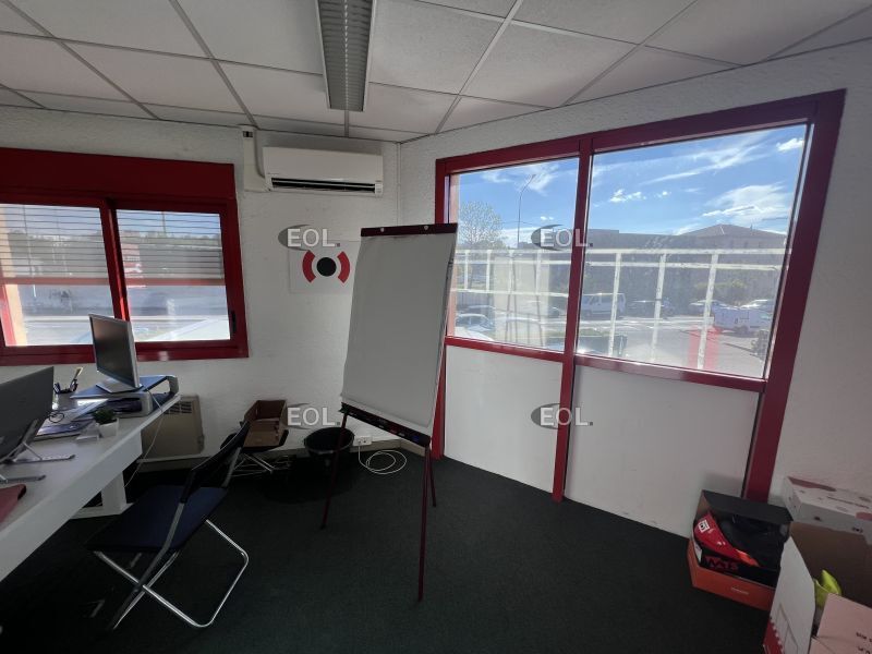 Location Local d'activités 715 m² non divisibles