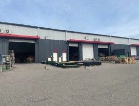 Location Local d'activités 569 m² non divisibles