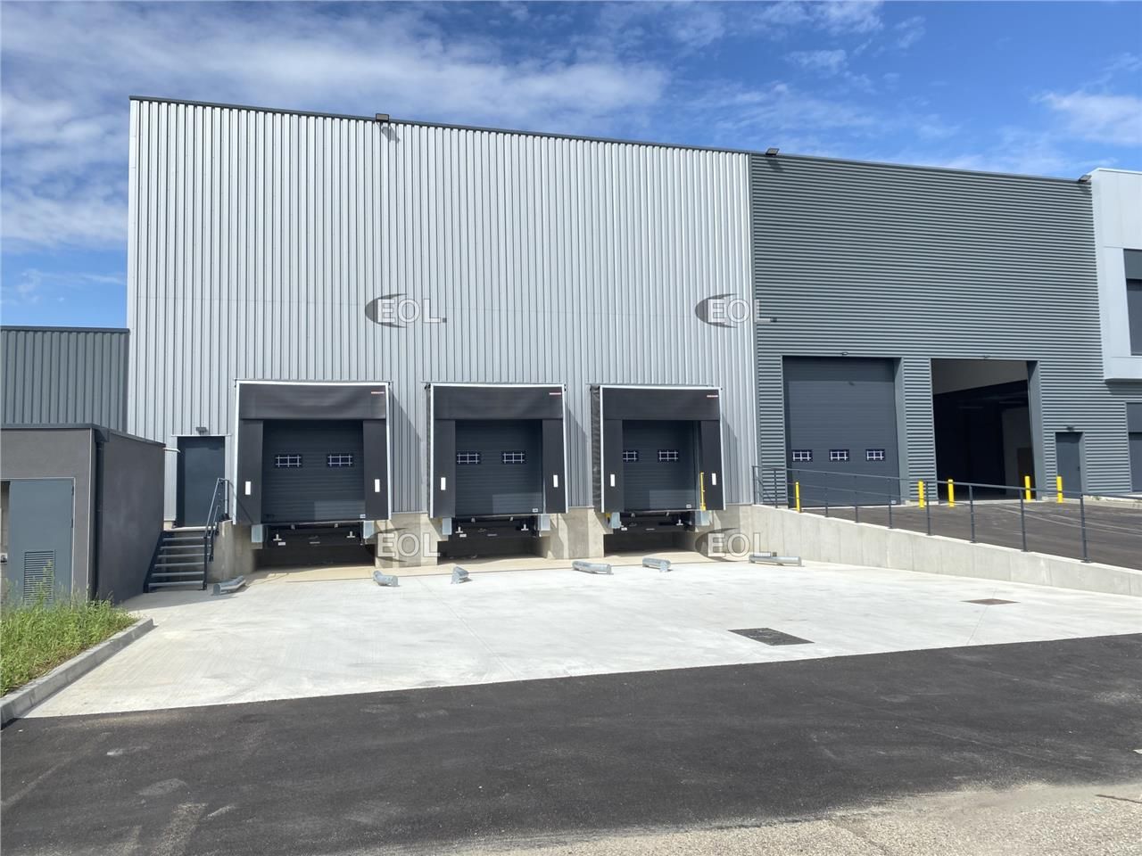 Entrepot neuf à louer Corbas