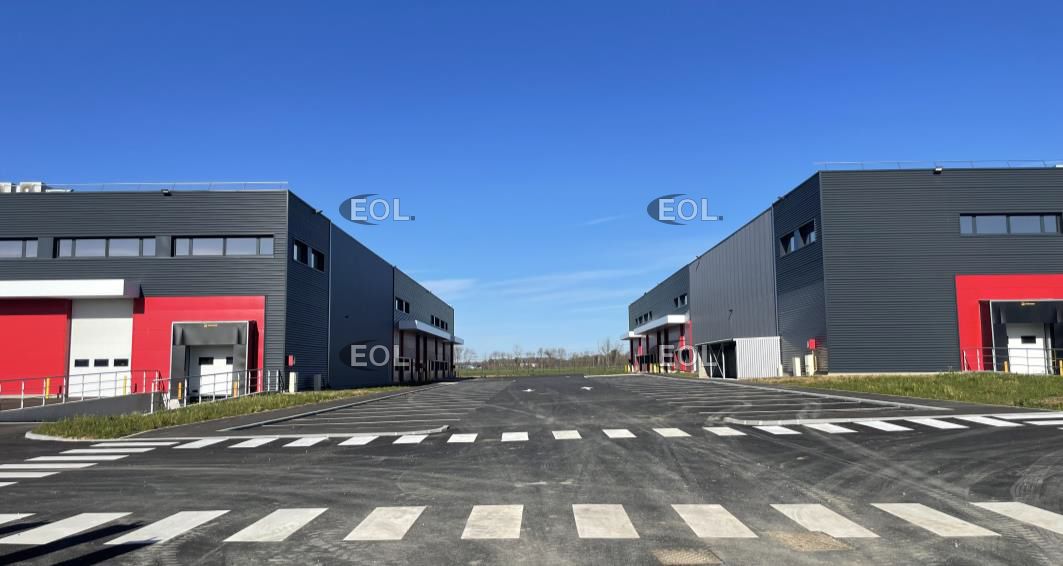 Location Local d'activités 1278 m² non divisibles