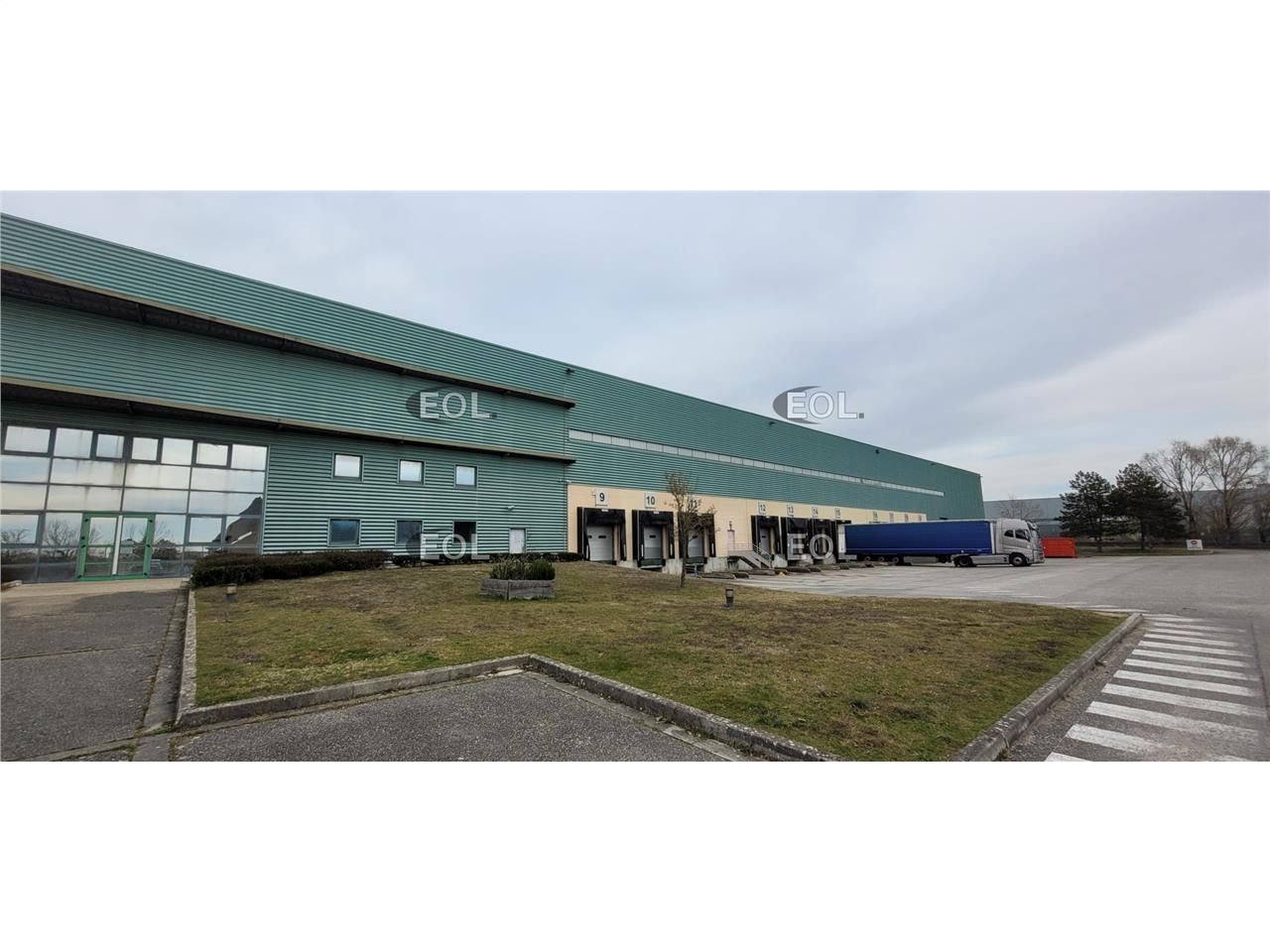 Entrepôt saint vulbas