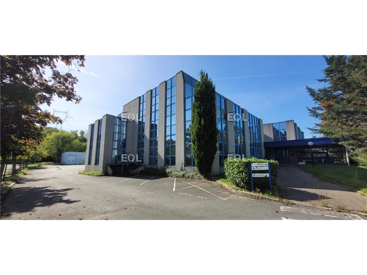 Vente Entrepôt 5468 m² non divisibles