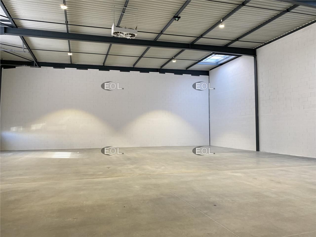 Local d'activités à louer Saint-Priest