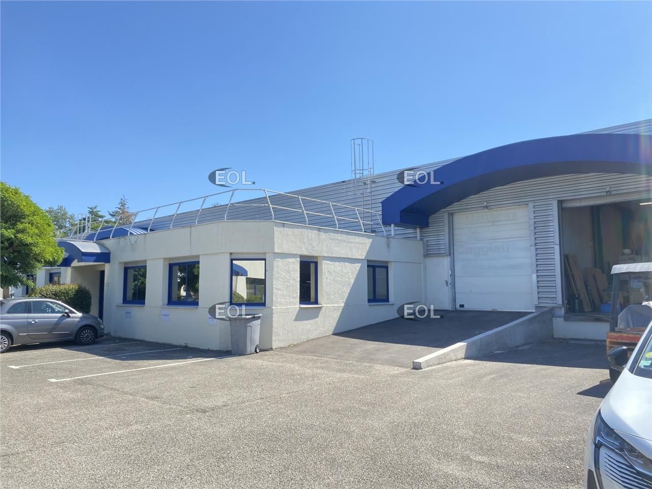 Location Local d'activités 375 m² non divisibles