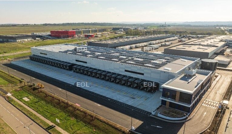 Vente Entrepôt 7647 m² non divisibles