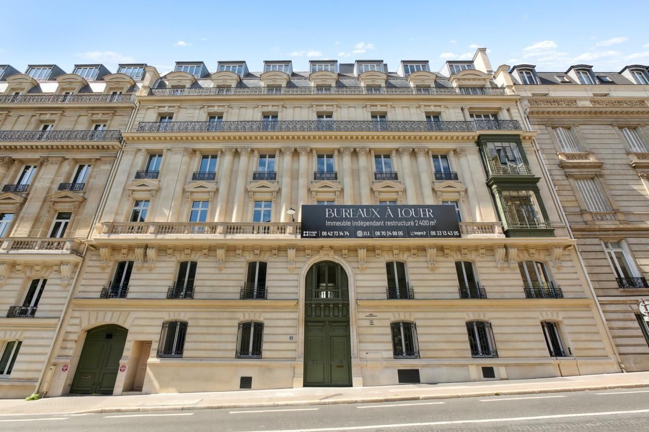 Location Bureaux 2409 m² divisibles 75116 Paris