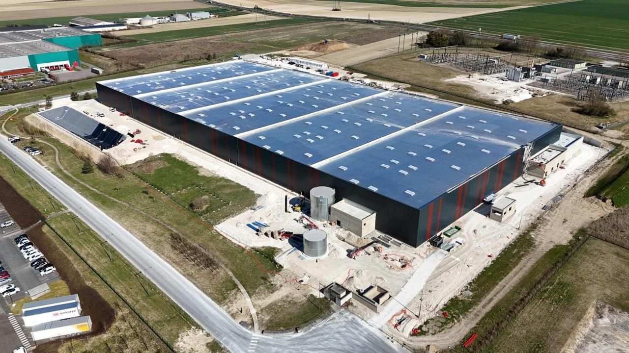 Location Entrepôts classe A 31970 m² non divisibles 51520 Recy