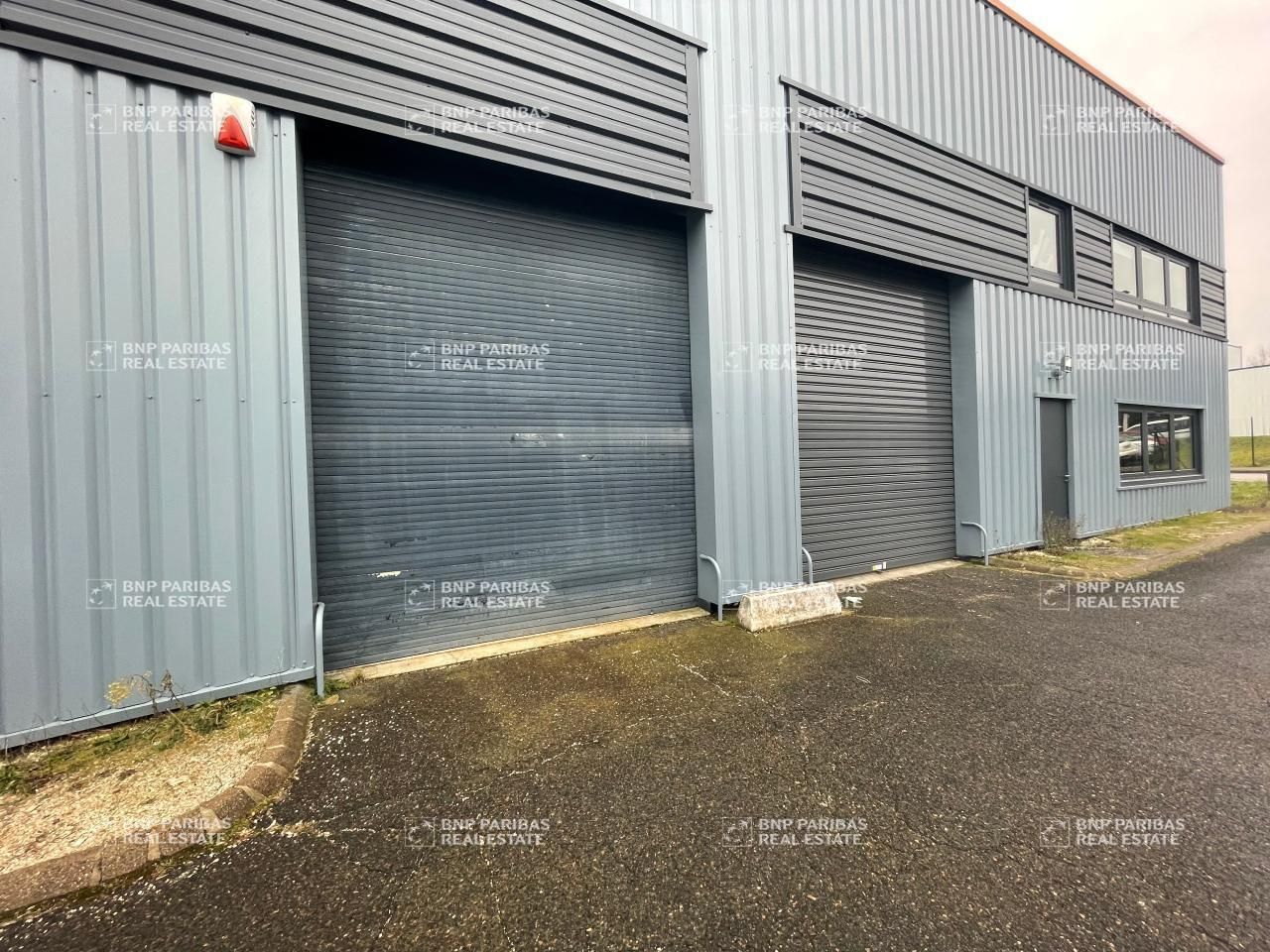 Location PME-PMI 294 m² non divisibles 77860 Quincy-voisins