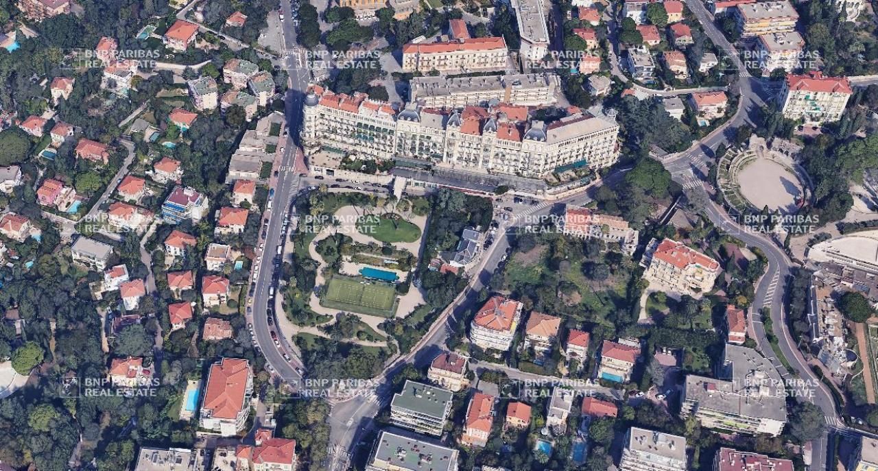 735.66 m² pour ce bureaux en vente à Nice