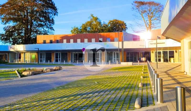 Aires d'Entreprises vous propose, à la location, 