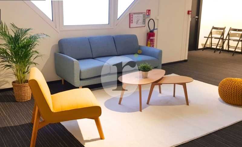 Aires  d'Entreprises vous propose, à la location,