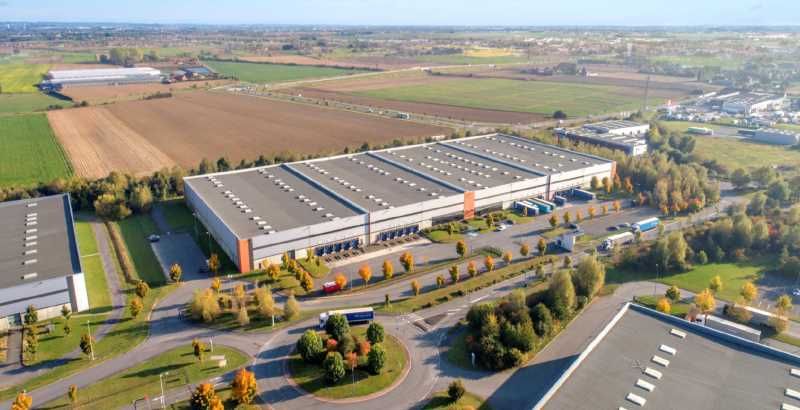 Aires d'Entreprises vous propose, à la location,