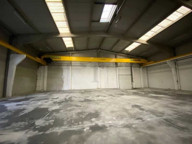 Aires d'Entreprises vous propose, à la location, 