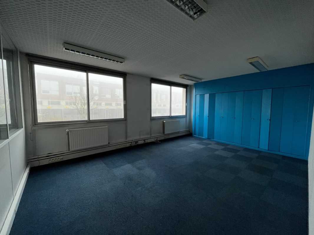 A 5 mns à pied de la gare d'Arras, 3 lots de bure