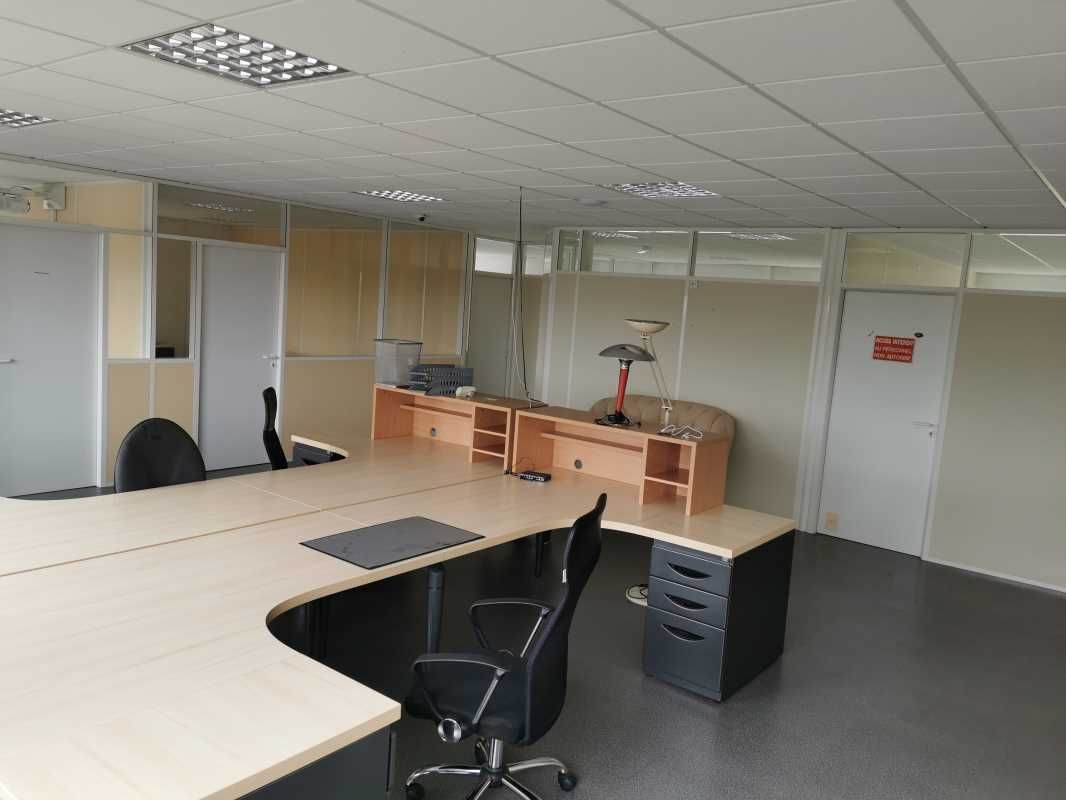 Bureaux idéalement situé dans un parc d'activité 